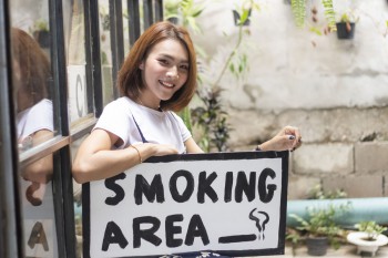 Harga Rokok Naik 35% pada 2020, Penduduk Miskin Bertambah?