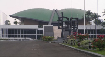 Periode Sebelumnya Sarat Kontroversi, Kinerja DPR 2019-2024 Diragukan?