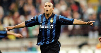Ronaldo Luis Nazario de Lima, bersama Inter Milan, September 1998. (Allsport UK)