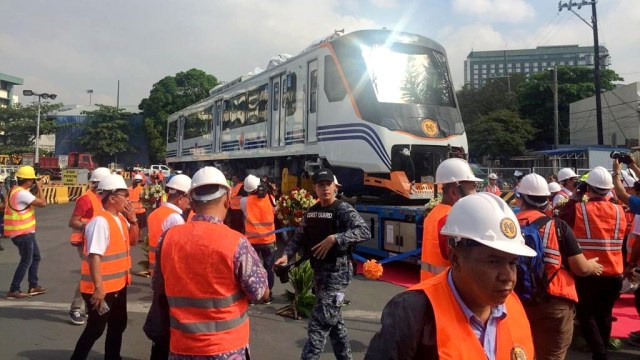 Kereta-Kereta Buatan Indonesia yang Mendunia | Stories ...