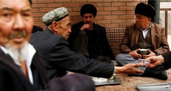 Melacak Asal Usul Etnis Uighur