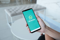 Ciri dan Cara Mengatasi Akun Whatsapp Bila Disadap