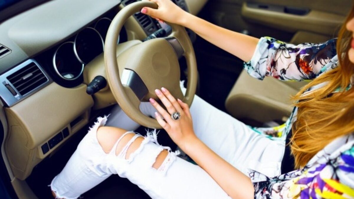 Tips Belajar Menyetir Mobil Hindari Latihan Bareng Suami Real Jeda Id