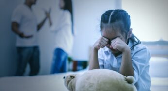 Waduh! Ternyata Ini Bahaya Orang Tua Sering Bertengkar Depan Anak