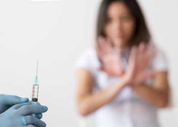 Adakah Sanksi Pidana Jika Tolak Vaksin Corona? Simak Ulasannya