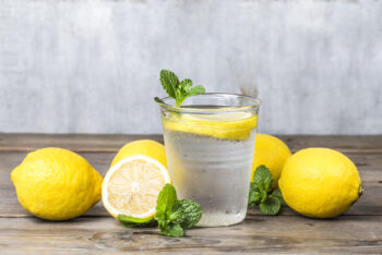 Manfaat Minum Air Lemon di Pagi Hari Sangat Banyak, Mau Coba?