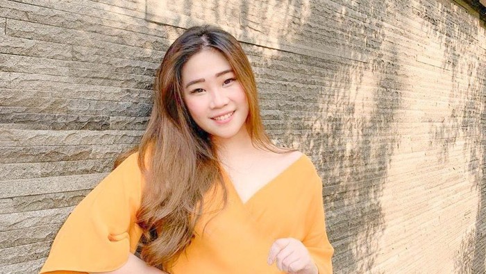 Winda Lunardi salah satu atlet e-Sport. Penghasilan atlet e-Sport diperoleh dari turnamen dan sponsor (detik)